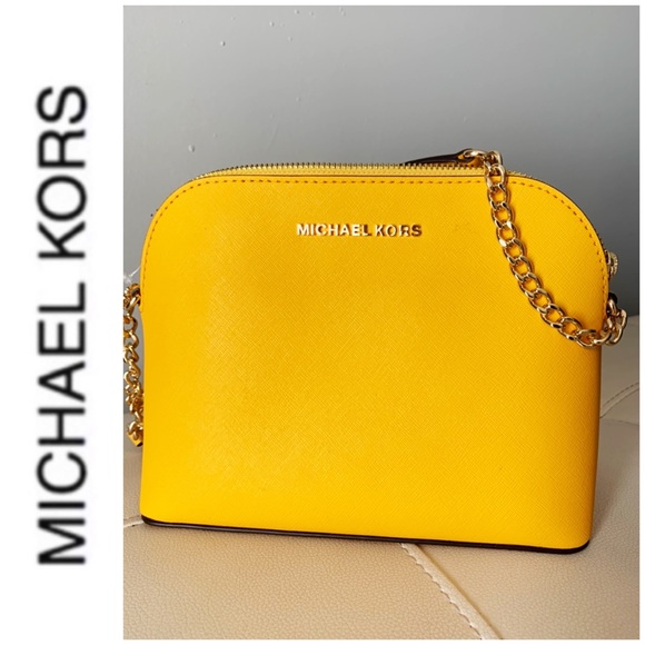 NWT authentic MK leather Cindy dome crossbody - Picture 2 of 6